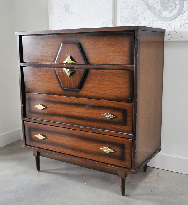 Up Cycled Vintage Painted Dresser Using Benjamin Moore Advance Paint