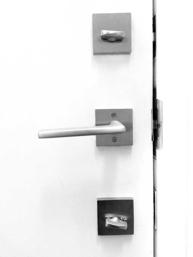 modern door hardware
