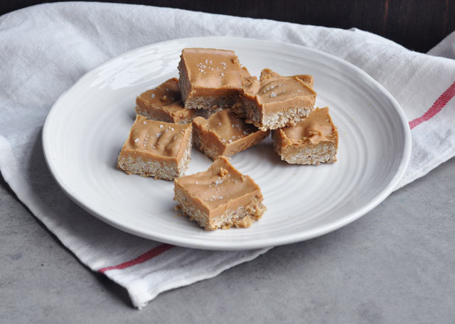 Maple Sea Salt Peanut Butter Oat Bar Recipe