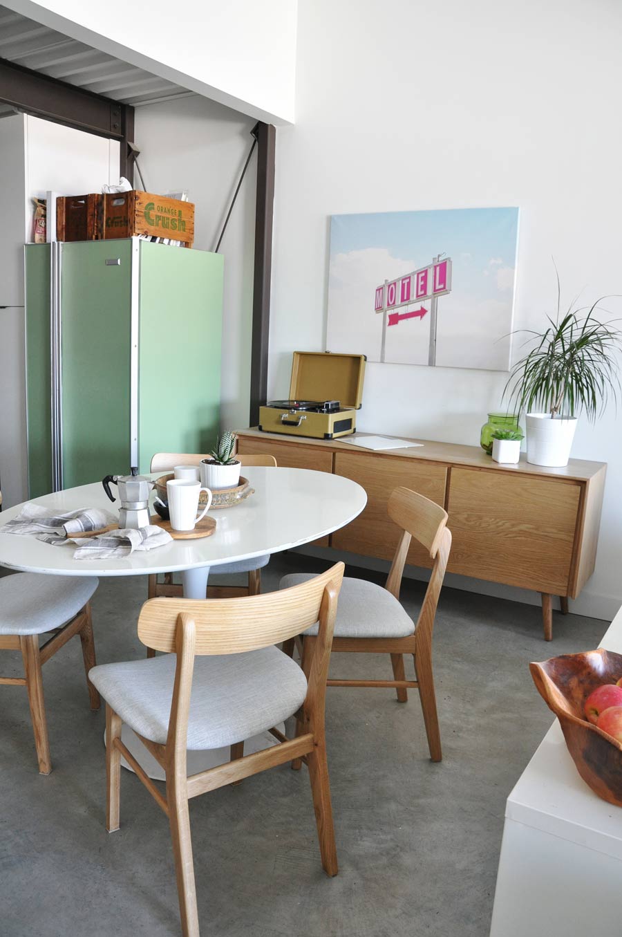 Article Ecole dining chair review by @visualheart