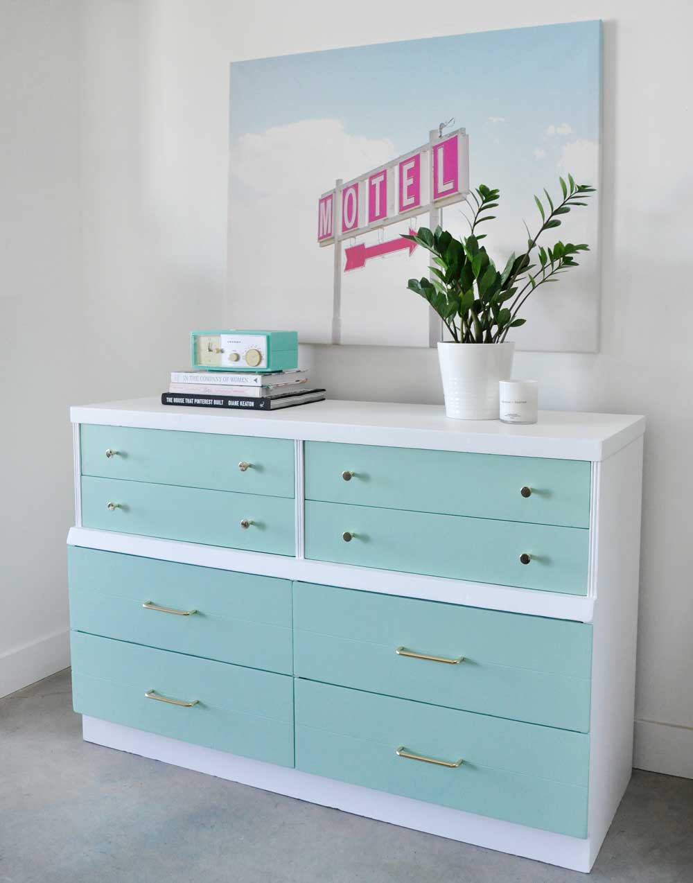 Painted dresser using Fusion Mineral Paint Laurentien - before and after by @visualheart